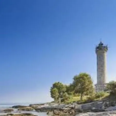 Villa Salvore - New Luxury House, Heated Pool, Near Beaches, Playroom - Istria *