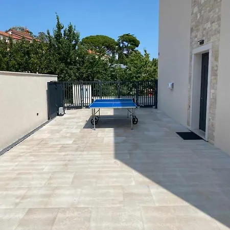 Villa Salvore - New Luxury House, Heated Pool, Near Beaches, Playroom - Istria