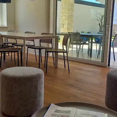 Villa Salvore - New Luxury House, Heated Pool, Near Beaches, Playroom - Istria *