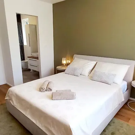 Salvore - New Luxury House, Heated Pool, Near Beaches, Playroom - Istria * Savudrija