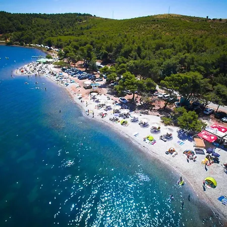 Villa Salvore - New Luxury House, Heated Pool, Near Beaches, Playroom - Istria *