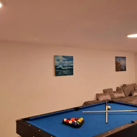 Villa Salvore - New Luxury House, Heated Pool, Near Beaches, Playroom - Istria